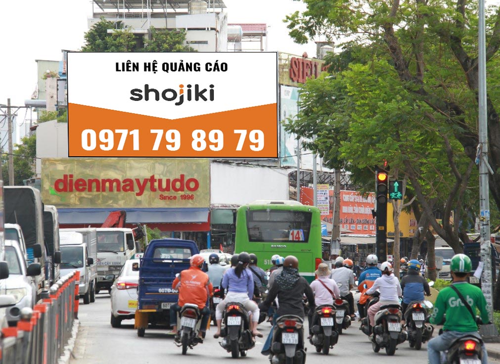 Bảng quảng cáo ngoài trời điện máy Tự Do, quận Bình Thạnh, Hồ Chí Minh