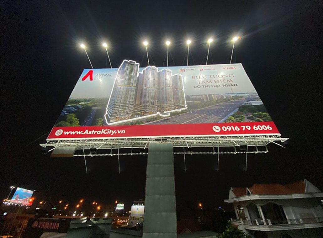 Trụ quảng cáo kết hợp mock-up tại Hồ Chí Minh