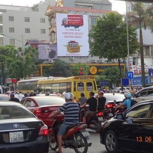 bang-quang-cao-ngoai-troi-18-tran-phu-ha-dong-ha-noi