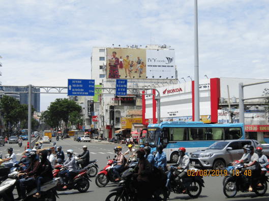 Bảng quảng cáo ngoài trời 239 Xô Viết Nghệ Tĩnh, quận Bình Thạnh, Hồ Chí Minh