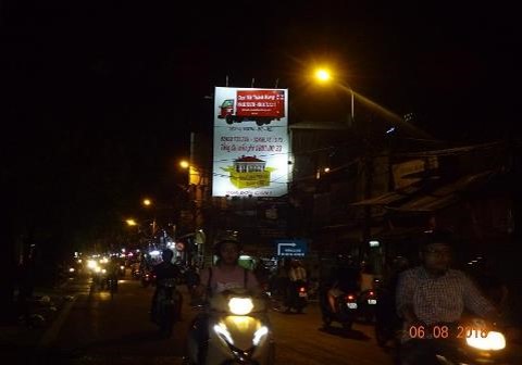 Bảng quảng cáo ngoài trời 619 Đê La Thành, quận Ba Đình, Hà Nội