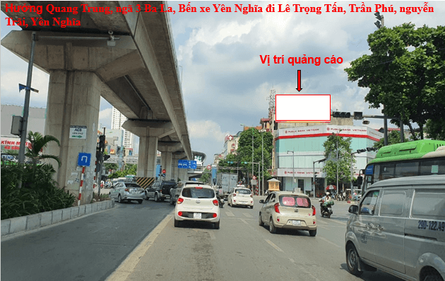 Bảng quảng cáo ngoài trời ngã tư Quang Trung, Lê Trọng Tấn, quận Hà Đông, Hà Nội