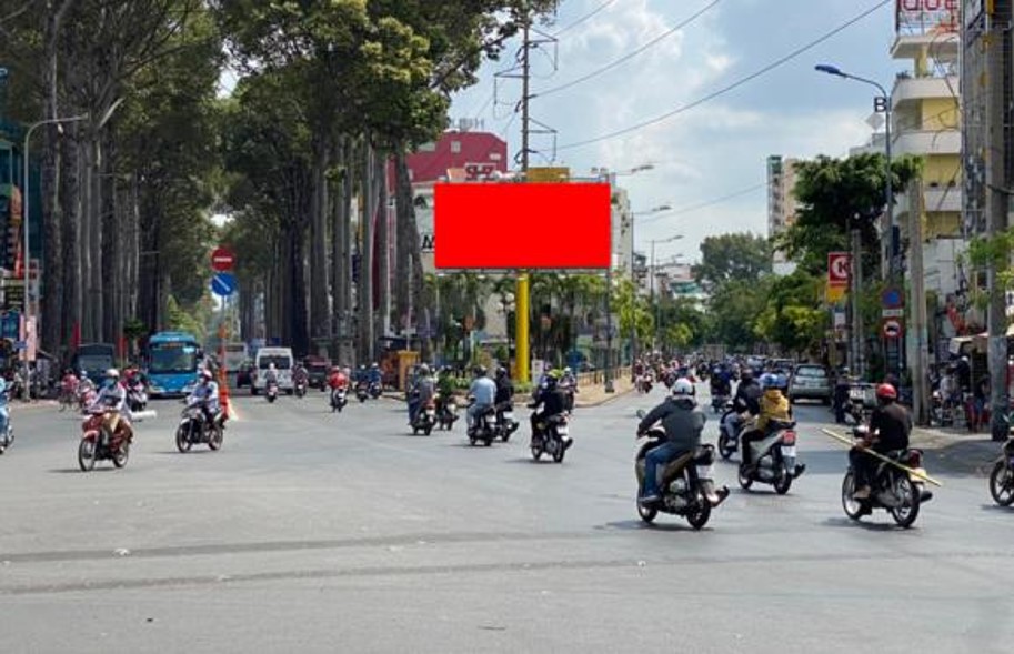 Bảng quảng cáo ngoài trời Nguyễn Thị Minh Khai - Phạm Viết Chánh, quận 1, Hồ Chí Minh