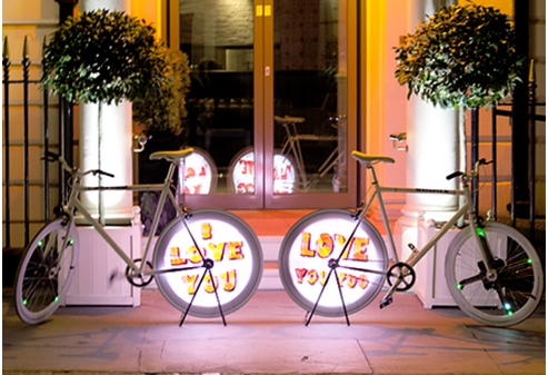 Electro Bike (Kino-mo display) trang trí tại shop