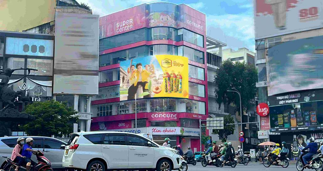 Tâm điểm quảng cáo – Nâng tầm thương hiệu