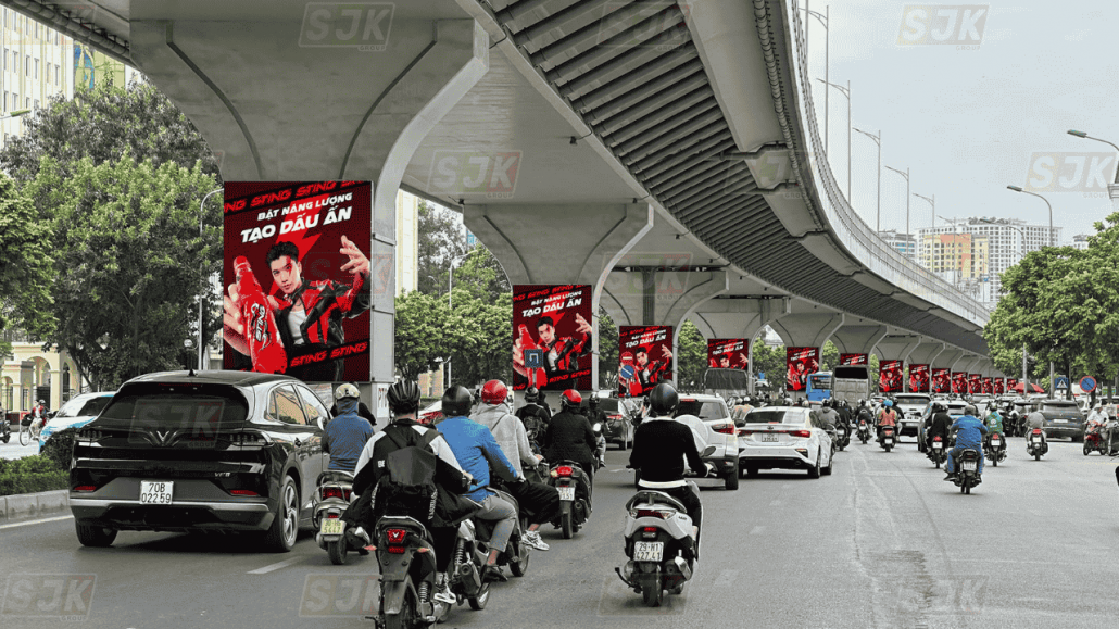 Dãy màn hình LED Vành đai 2 Hà Nội