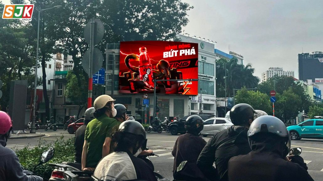 sjk-quang-cao-led-vo-thi-sau-nam-ky-khoi-nghia