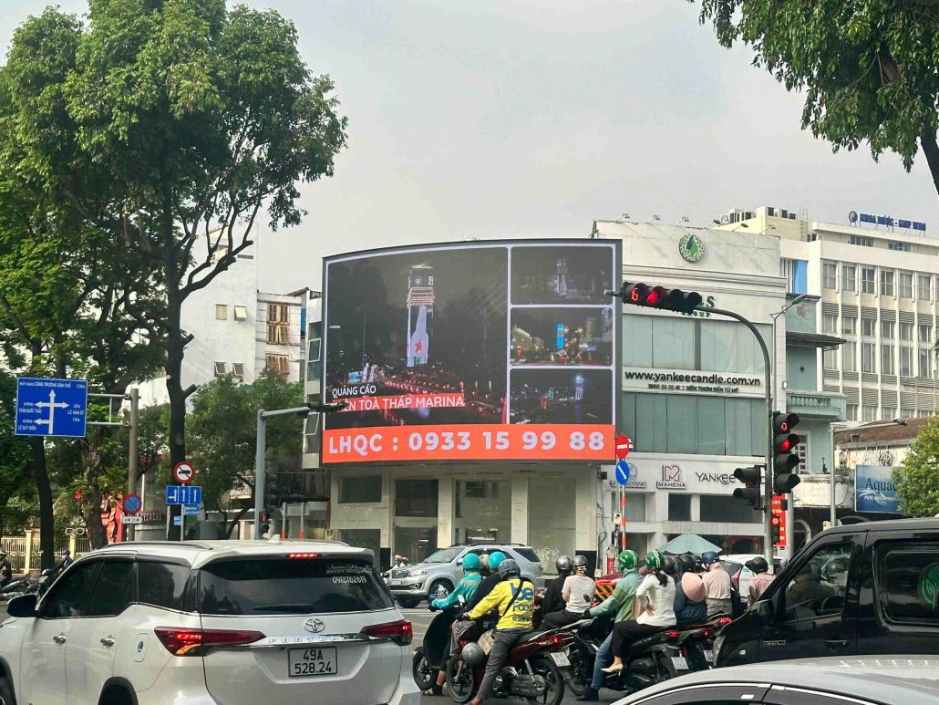 quảng cáo màn hình LED ngã tư Võ Thị Sáu - Nam Kỳ Khởi Nghĩa - SJK